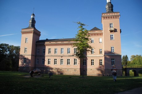 schloss-Gracht