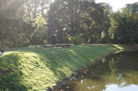 schloss-Gracht