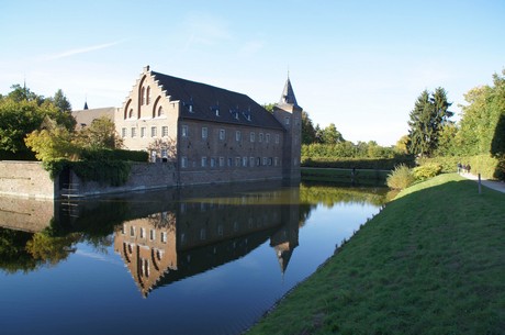 schloss-Gracht