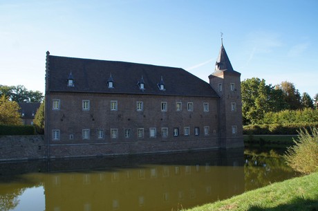 schloss-Gracht