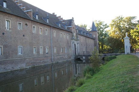 schloss-Gracht