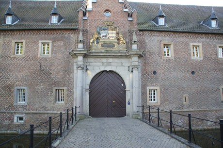 schloss-Gracht