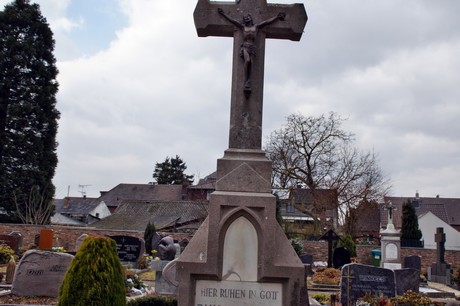 noervenich-friedhof
