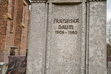 noervenich-friedhof