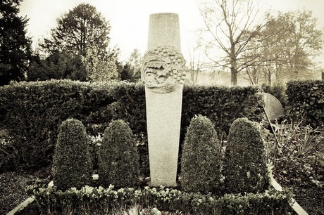 straberg-friedhof